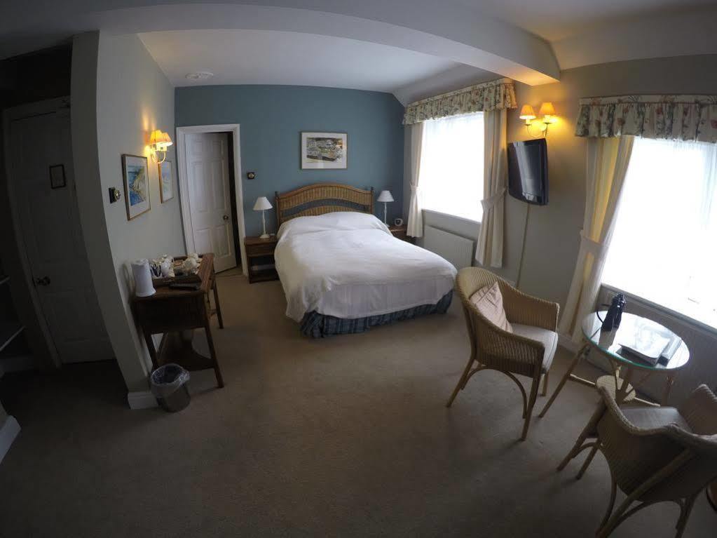 The Rising Sun Saint Mawes Exterior foto